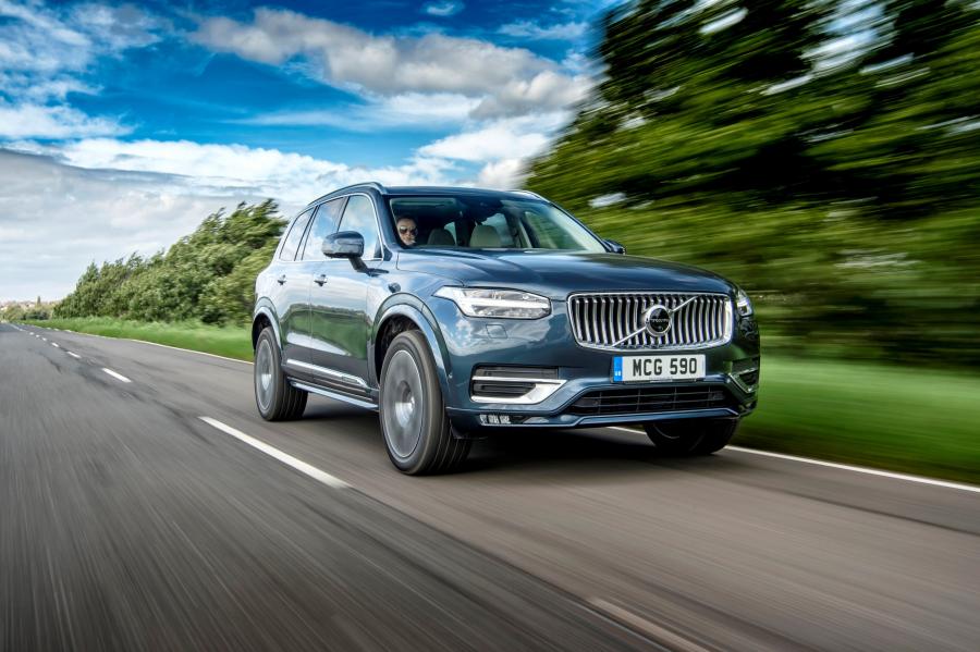  Volvo XC90 B5 Inscription 2019 года  (UK) (фото 26 из 40)